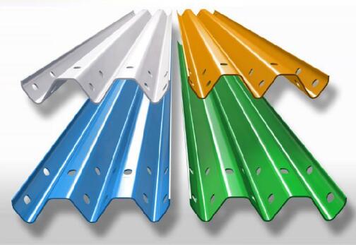 三波波形噴塑護欄板